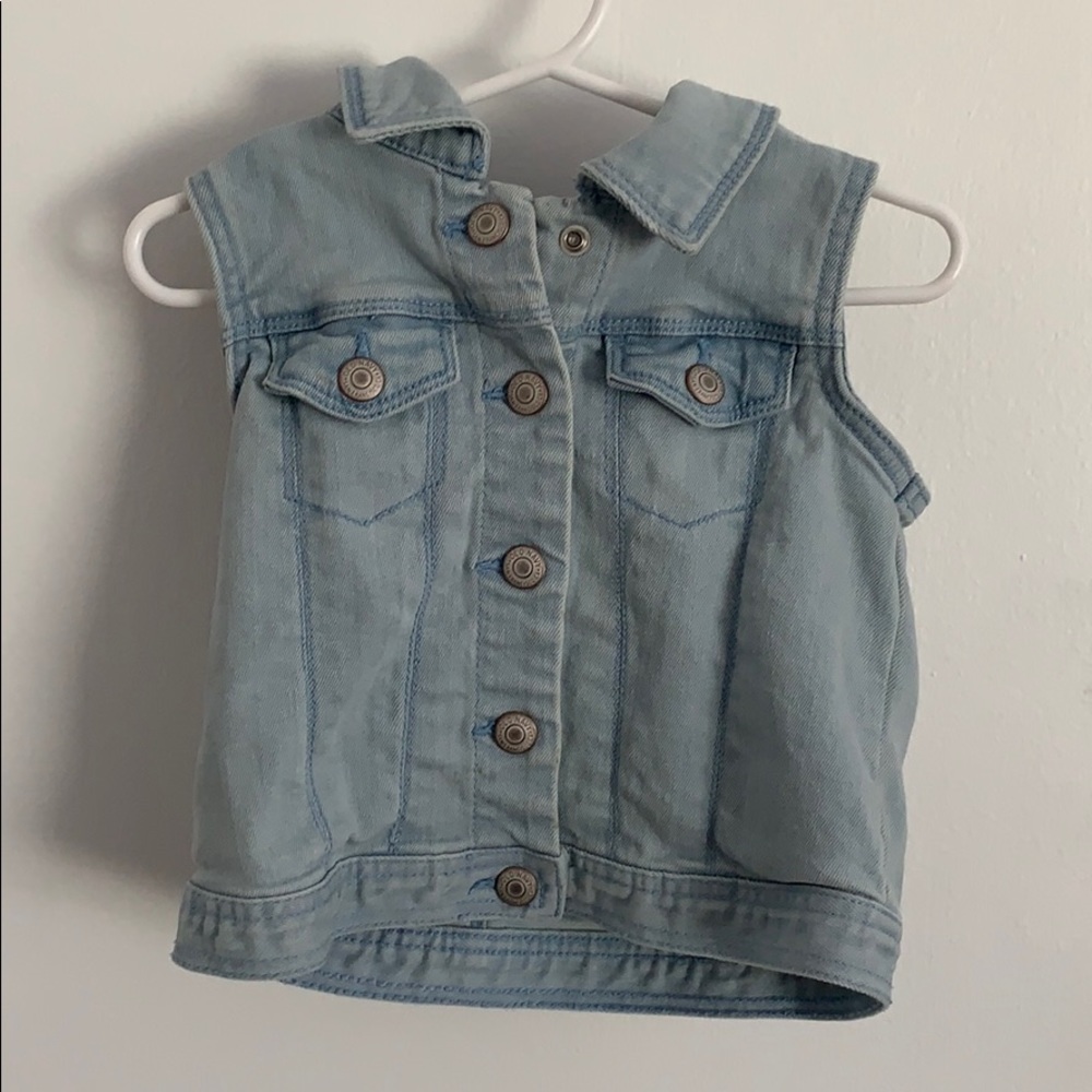 Jean Vest